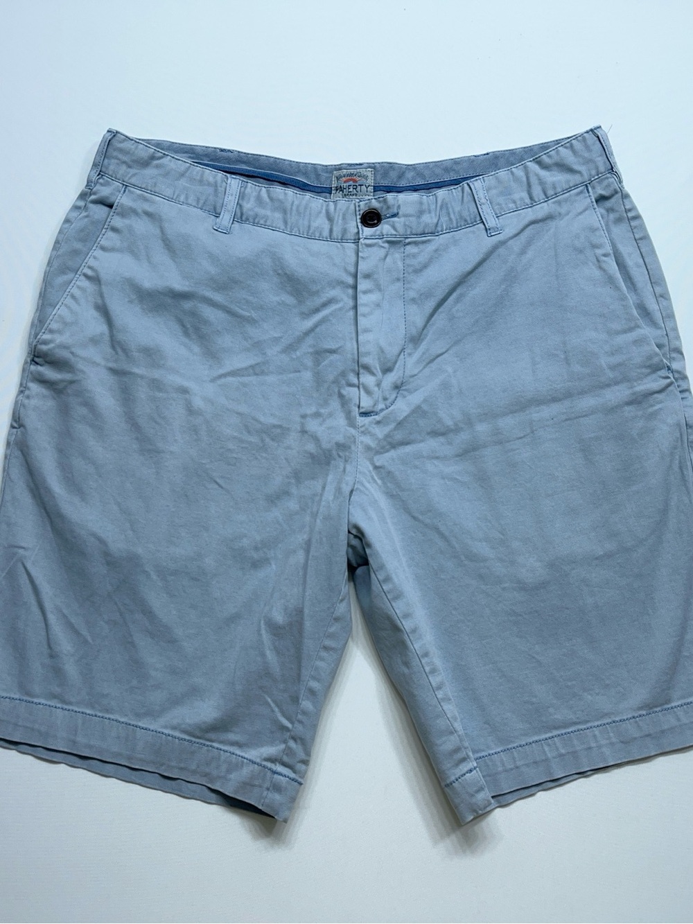 Faherty Shorts Mens Size 33 Washed Gray 9” Inseam Cotton Spandex Huckberry